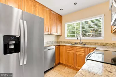 9310 Niki Place #201, Manassas, VA 20110 - Photo 8