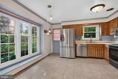 8601 Jackson Avenue, Manassas, VA 20110 - Photo 14