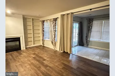 10250 Magnolia Grove Drive, Manassas, VA 20110 - Photo 2