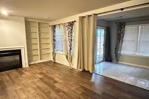 10250 Magnolia Grove Dr, Manassas, VA 20110 - Photo 2