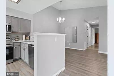 9422 Scarlet Oak Drive, Manassas, VA 20110 - Photo 4