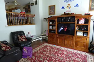8333 Ivy Glen Ct, Manassas, VA 20110 - Photo 2