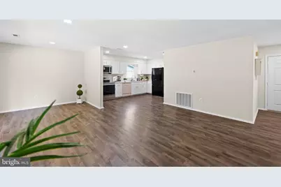9254 Garnet Court, Manassas, VA 20110 - Photo 6
