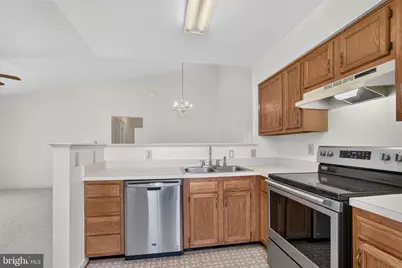 9410 Scarlet Oak Drive, Manassas, VA 20110 - Photo 14