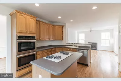 8218 Warfield Street, Manassas, VA 20110 - Photo 14