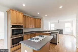 8218 Warfield St, Manassas, VA 20110 - Photo 14