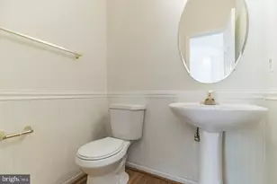 8218 Warfield St, Manassas, VA 20110 - Photo 20