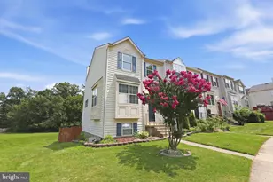 8731 Deblanc Pl, Manassas, VA 20110 - Photo 32
