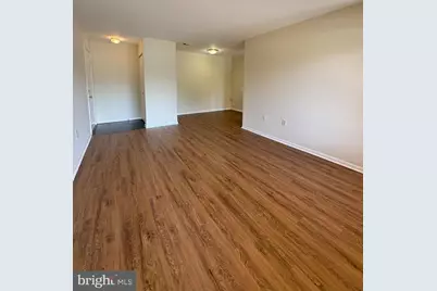 9557 Coggs Bill Drive #104, Manassas, VA 20110 - Photo 8