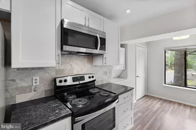 9574 Jayhawk Terrace #102, Manassas, VA 20110 - Photo 6