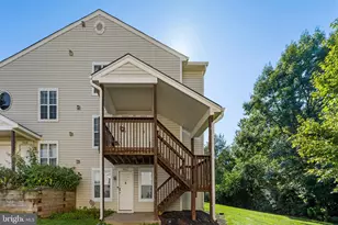 9462 Scarlet Oak Dr, Manassas, VA 20110 - Photo 2