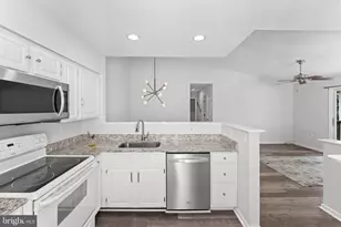 9462 Scarlet Oak Dr, Manassas, VA 20110 - Photo 18