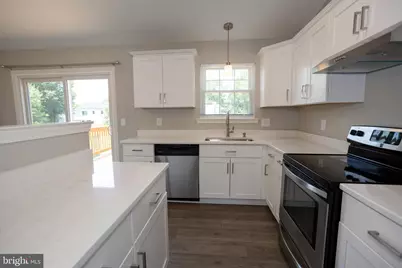 10116 Wimbledon Court, Manassas, VA 20110 - Photo 14