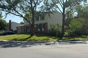 9258 Bayberry Ave, Manassas, VA 20110 - Photo 2