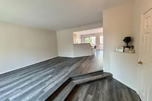 10245 Calypso Dr, Manassas, VA 20110 - Photo 2