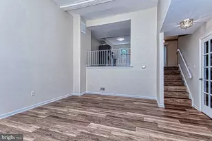 8467 Ivy Glen Ct, Manassas, VA 20110 - Photo 4