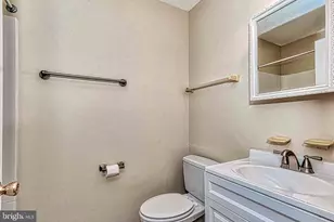 8467 Ivy Glen Ct, Manassas, VA 20110 - Photo 38