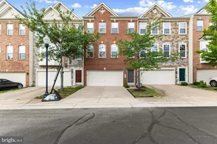 10254 Whitworth Ln, Manassas, VA 20110 - Photo 2