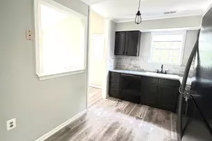 9919 Sugarwood Ln, Manassas, VA 20110 - Photo 16
