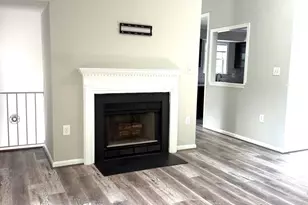 9919 Sugarwood Ln, Manassas, VA 20110 - Photo 10