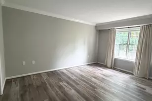 9919 Sugarwood Ln, Manassas, VA 20110 - Photo 6