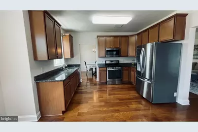 10275 Fountain Circle #306, Manassas, VA 20110 - Photo 6