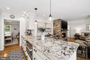 9081 Park Ave, Manassas, VA 20110 - Photo 16