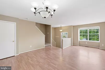 9571 Tudor Oaks Drive, Manassas, VA 20110 - Photo 4