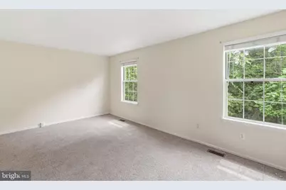 9571 Tudor Oaks Drive, Manassas, VA 20110 - Photo 6