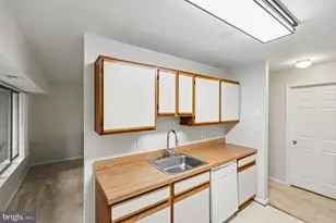 9550 Cannoneer Ct, Manassas, VA 20110 - Photo 10