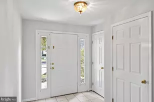 10339 Gent Ct, Manassas, VA 20110 - Photo 10