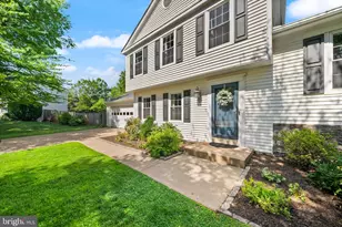 10300 Amberleigh Ct, Manassas, VA 20110 - Photo 6