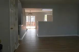 9043 Coriander Cir, Manassas, VA 20110 - Photo 10