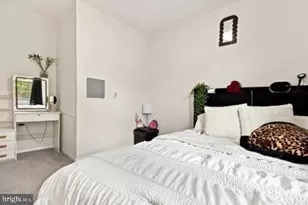 9035 Bonham Cir, Manassas, VA 20110 - Photo 18