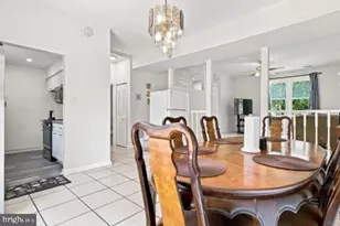 9035 Bonham Cir, Manassas, VA 20110 - Photo 2