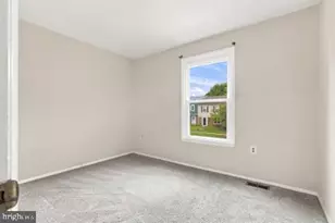 9035 Bonham Cir, Manassas, VA 20110 - Photo 8