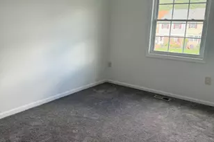 8739 Bretton Woods Dr, Manassas, VA 20110 - Photo 20