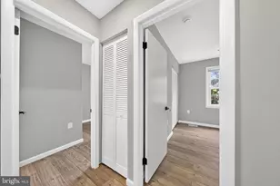 9093 Wharton Ct, Manassas, VA 20110 - Photo 12