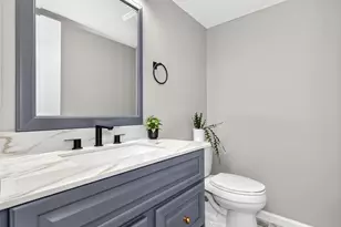 9093 Wharton Ct, Manassas, VA 20110 - Photo 2