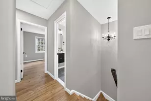 9093 Wharton Ct, Manassas, VA 20110 - Photo 10