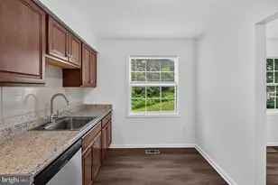 8572 Adamson St, Manassas, VA 20110 - Photo 12