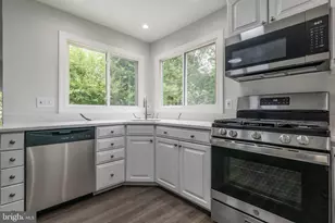 10169 Corydalis Ct, Manassas, VA 20110 - Photo 14