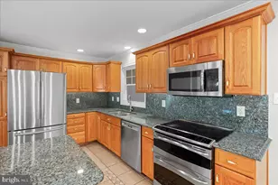 9529 Harvest Pl, Manassas, VA 20110 - Photo 8