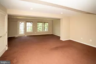 10246 Whitworth Ln, Manassas, VA 20110 - Photo 8