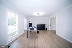 10248 Cedar Ridge Dr, Manassas, VA 20110 - Photo 8