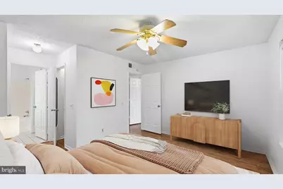 9370 Caspian Way #301, Manassas, VA 20110 - Photo 6