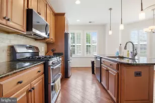 8922 Center St, Manassas, VA 20110 - Photo 8
