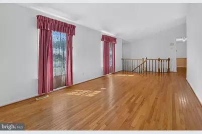9734 Zimbro Avenue, Manassas, VA 20110 - Photo 6