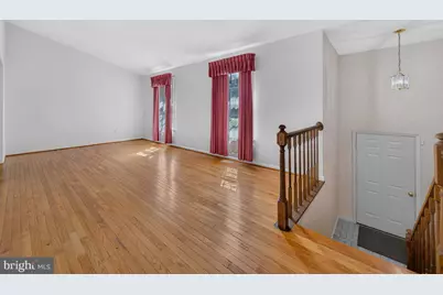 9734 Zimbro Avenue, Manassas, VA 20110 - Photo 2