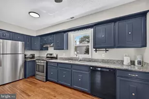 9439 Waterford Dr, Manassas, VA 20110 - Photo 14